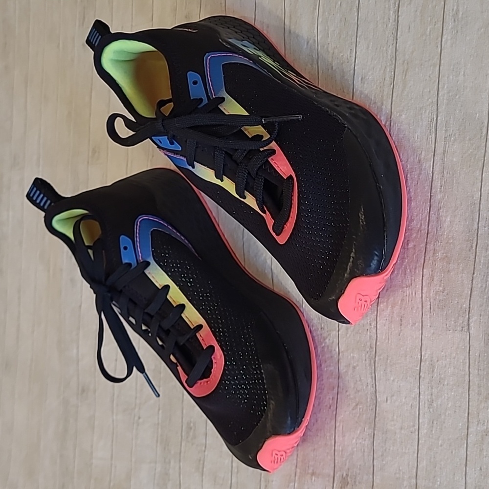 New Balance Fresh Foam Fast V2 Running Shoes Kids Size 4